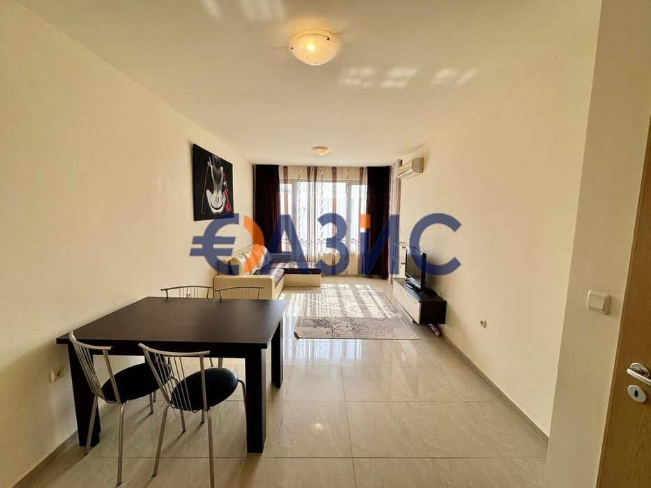 Продава се Двустаен апартамент в к.к. Слънчев бряг - 64 кв.м за 693 €/кв.м - Снимка #11