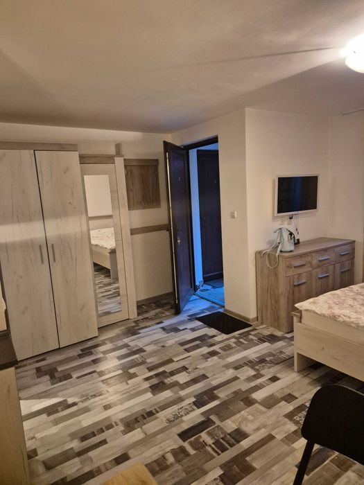 De inchiriat garsonieră Crangasi