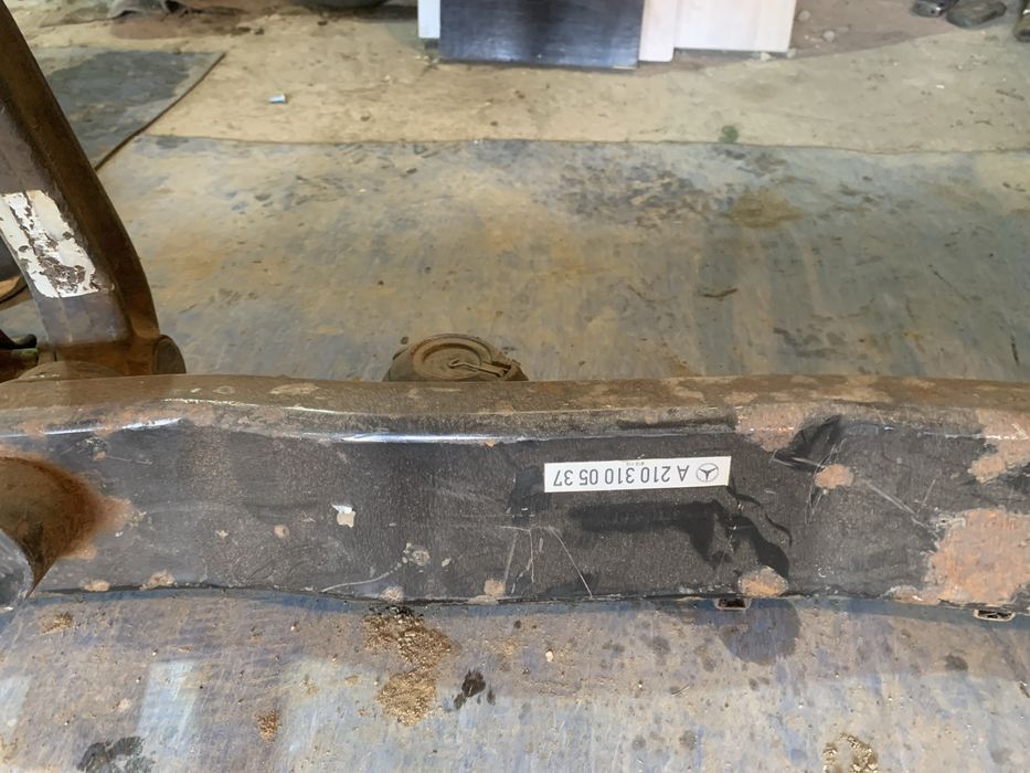 Фаркоп от мерседеса