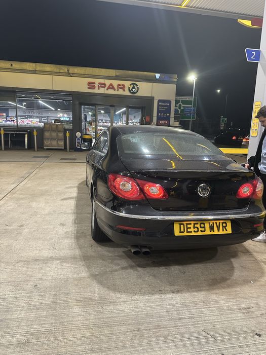 Vand vw passat cc 2.0 diesel     Din 2010