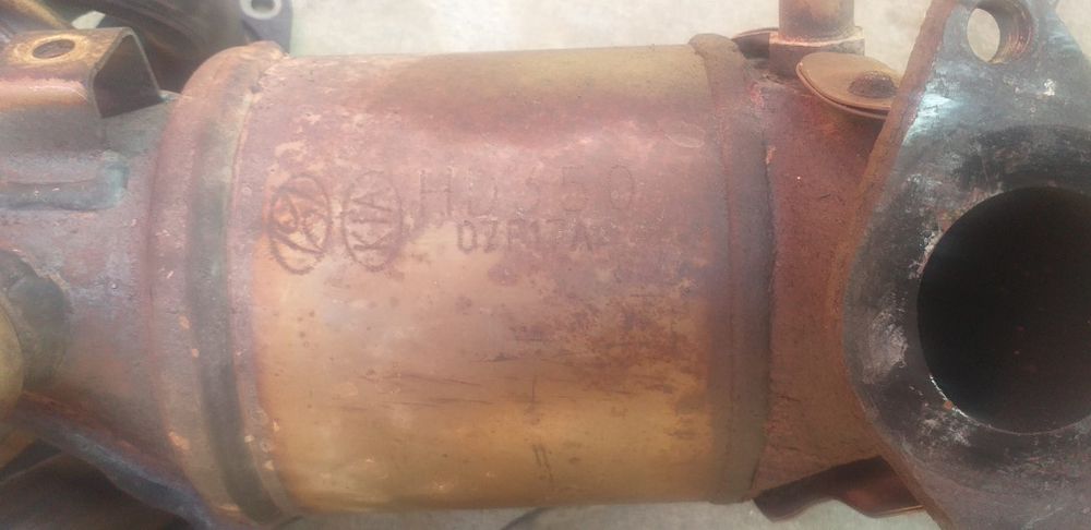 coloana directie si catalizator  hyundai i30 benzina 2007-2012