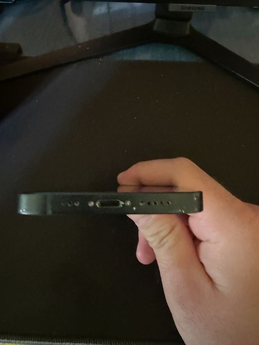 Vand iPhone 13 display perfect