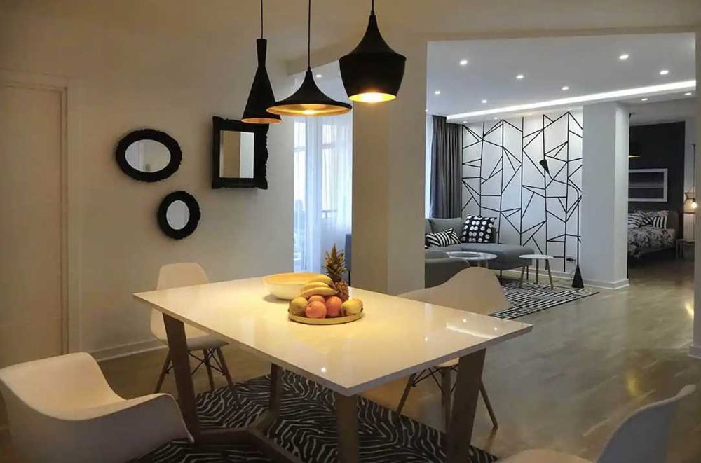 Дава се под наем Тристаен апартамент в Пловдив, Мараша - 90 кв.м за 382.5 € - Снимка #1