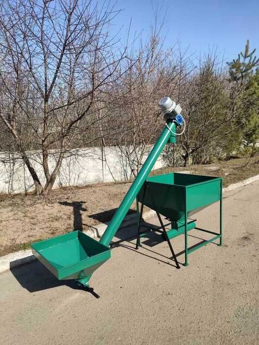 Кормосмеситель для скота, смеситель кормов для животных