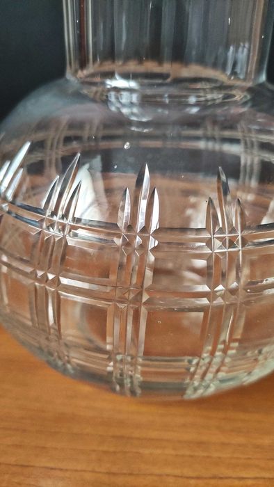 Тежка и голяма кана от кристално стъкло