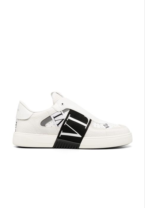 Vand VALENTINO GARAVANI low-top calfskin VL7N sneakers Oradea •