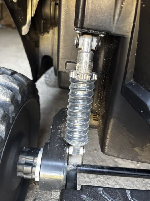 Detski 2 kishilik baggi xolati ideal yangidek