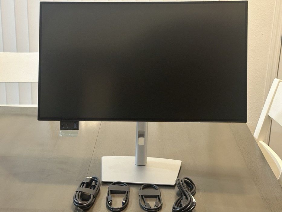 Dell UltraSharp U2725QE