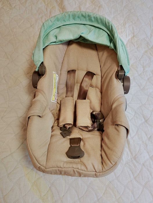 Кошче за кола на  Lorelli