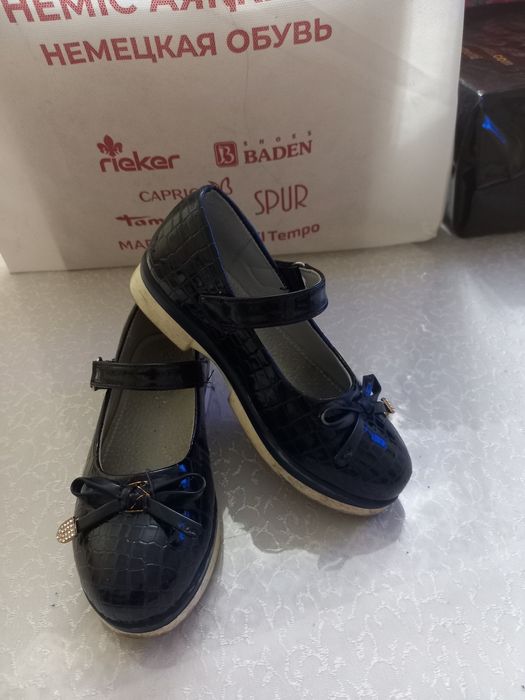 Продам дет обувь