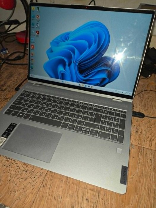 Лаптоп втора употреба Lenovo Flex i5-1235U,16GB RAM, 512GB SSD