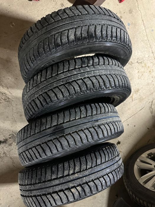 Продам зимние шины