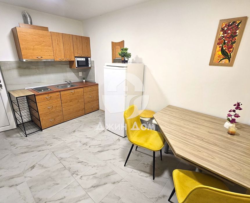 Продава се Къща в Бургас, Лазур - 110 кв.м за 1810 €/кв.м - Снимка #4