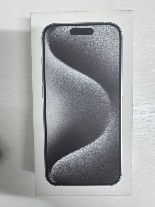 IPhone 15 pro 128 GB