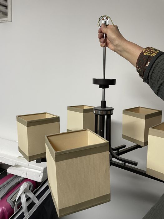 Продам люстру___