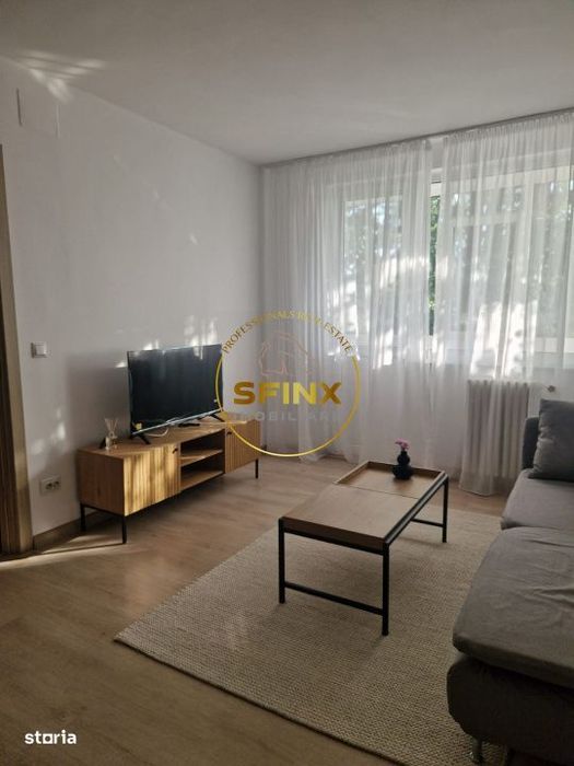 Apartament 3 camere recent renovat Calea Grivitei metrou 1 minut