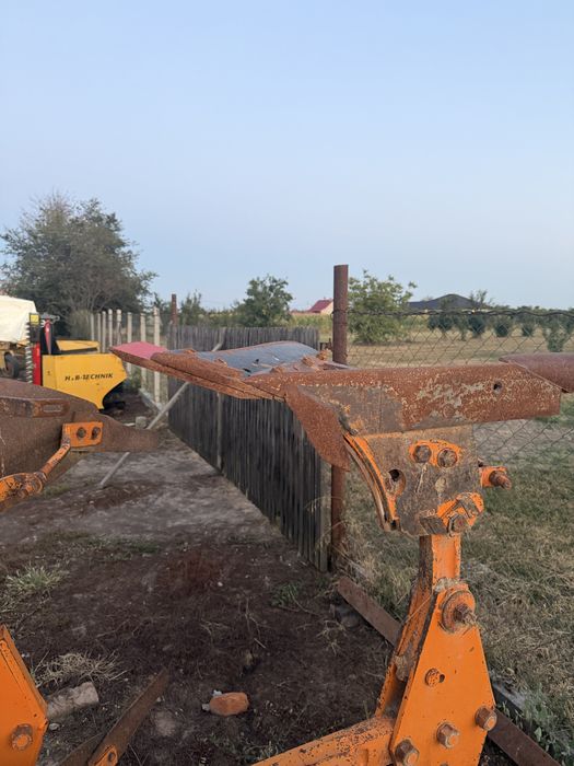 Plug huard,kuhn 3+1 dalti cutite noi