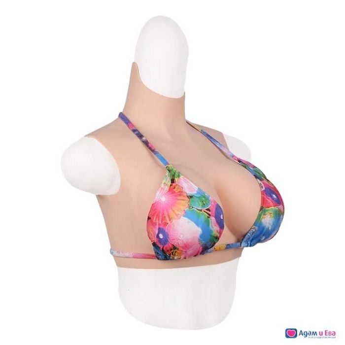 Силиконов бюст, гърди, шимейл, транссексуални, косплей, кросдресъри