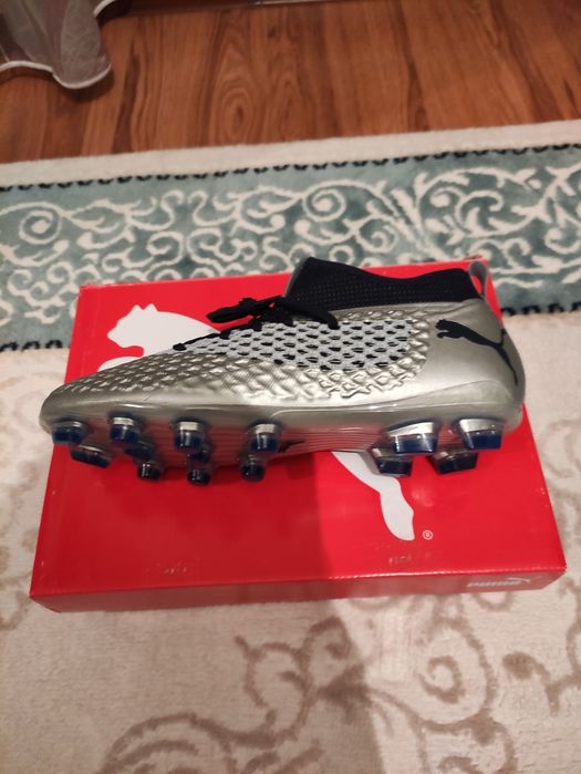 Бутсы пума новые