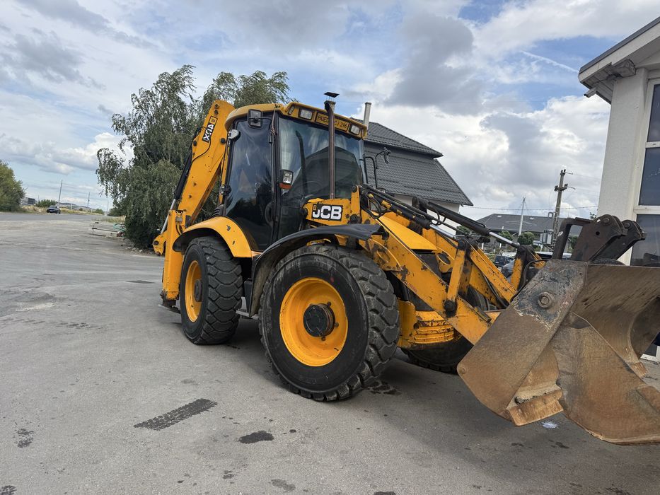Jcb 4 cx buldo excavator