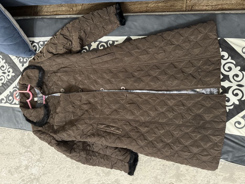 демисезонная длинная куртка