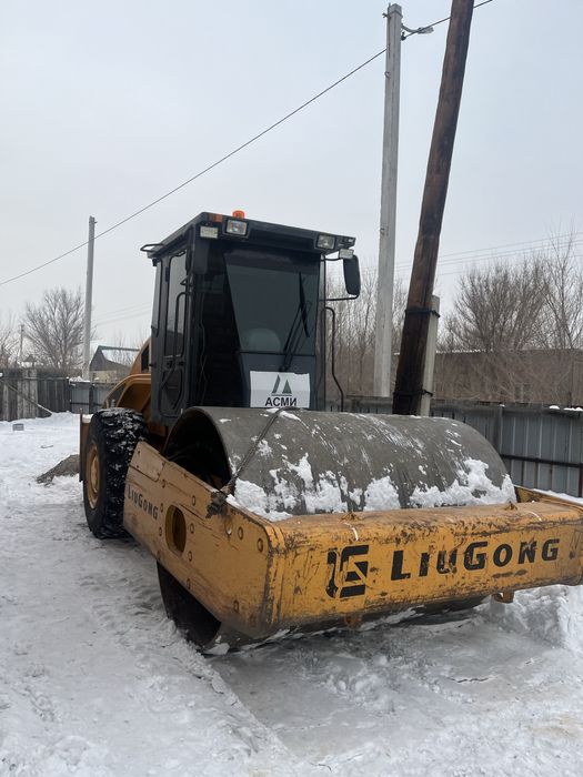 Услуги Грузового-эвакуатора, Каток грунтовой, Погрузчик 2-куб