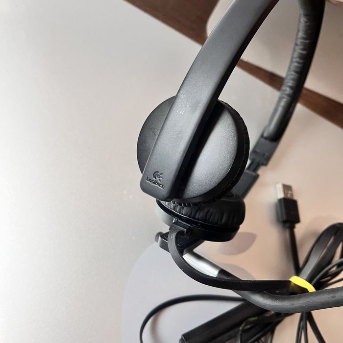 Usb наушники Logitech Headset H650e