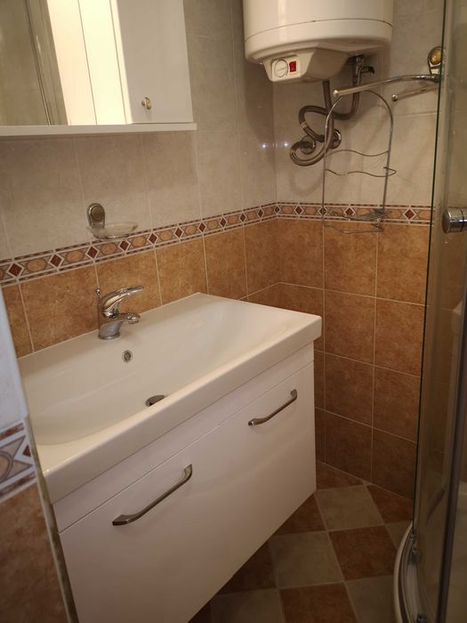 Дава се под наем Двустаен апартамент в Пловдив, Кършияка - 70 кв.м за 392.7 € - Снимка #13