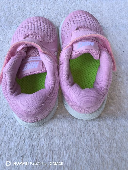 Детски маратонки nike за момиче, като нови номер 19.5 стелка 10см
