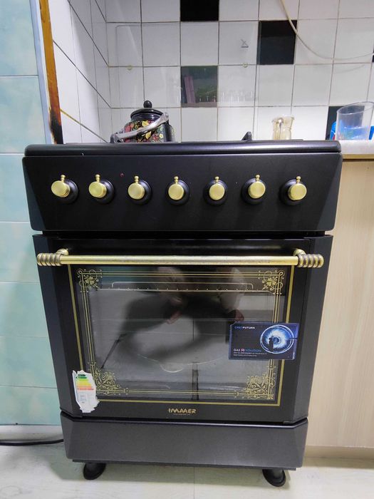 Газплита ва вытежка