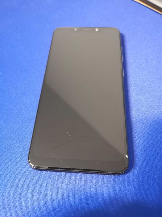 Telefon mobil Xiaomi Pocophone F1, Dual SIM, 64 GB, 6GB RAM, 4G, Blue, sticla crapata