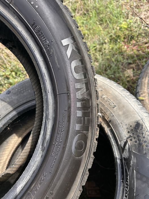 4 зимни гуми kumho 225 60 17