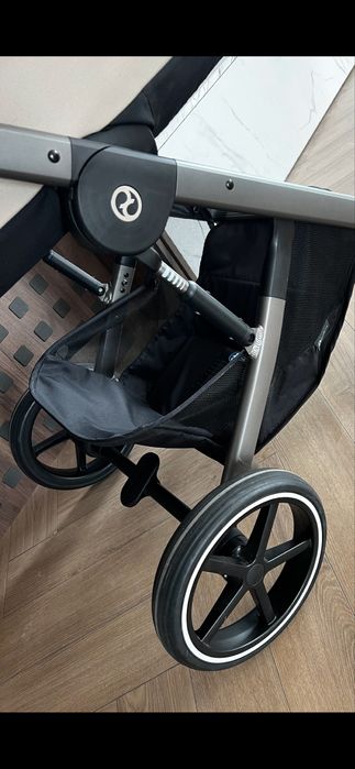 Adaptori scoica