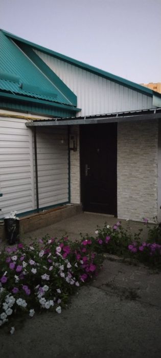 Продаётся частный дом в районе 8 школы