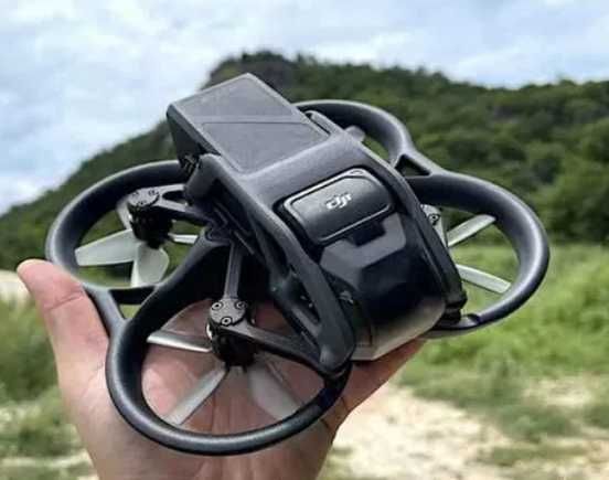 Drona FPV Combo | DJI Avata 1 + Ochelari DJI V2 + 2 Acumulatori + DJI