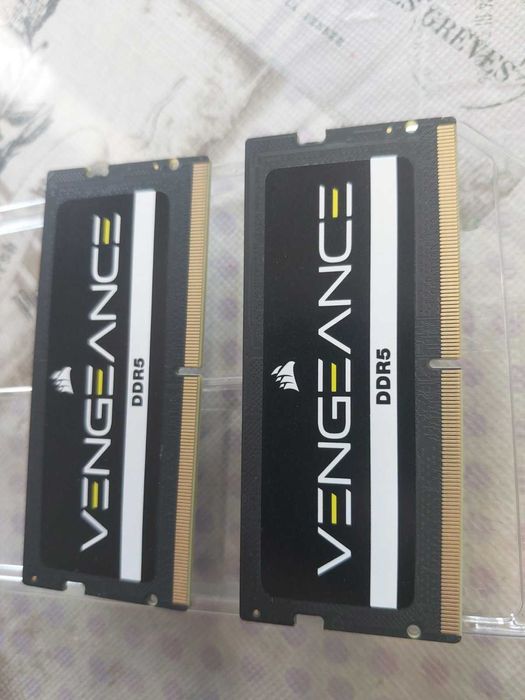 32GB DDR5 4800MT/s, 5600MT/s CL46 - RAM памет (SO-DIMM, за лаптоп)