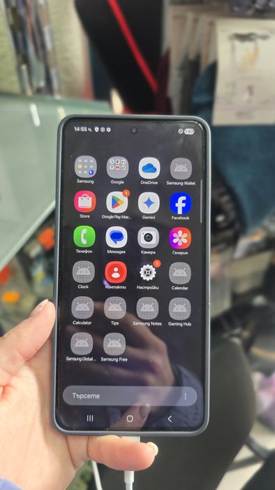 Samsung S25 Edge 12 GB/ 256Gb 
500 Евро