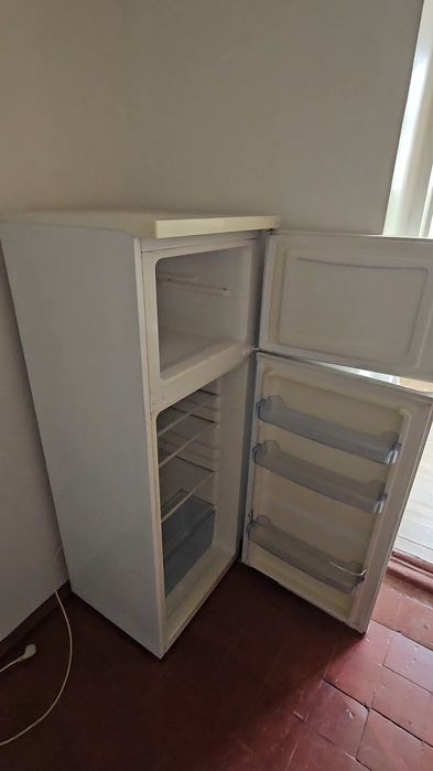 Xolodilnik Artel muzlatgich