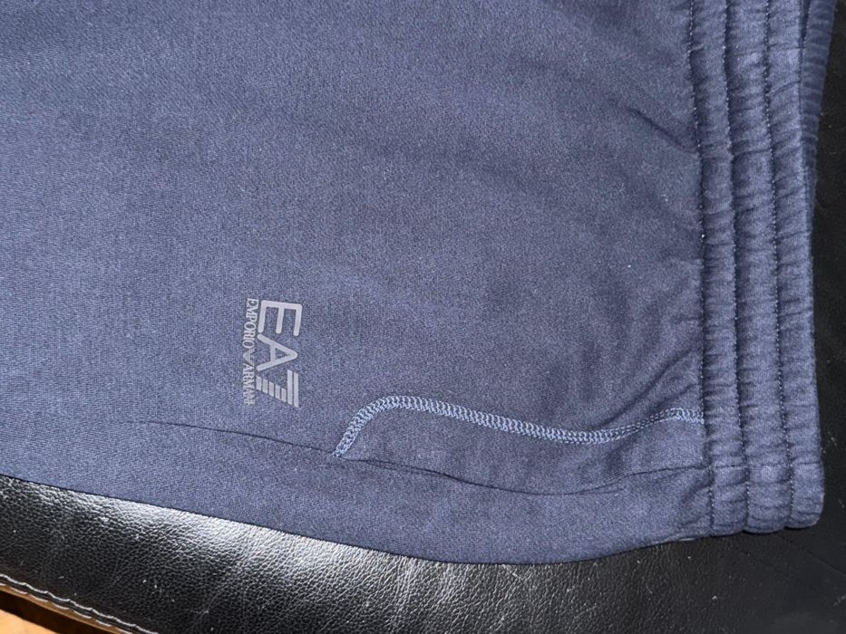 Pantaloni Emporio Armani EA7