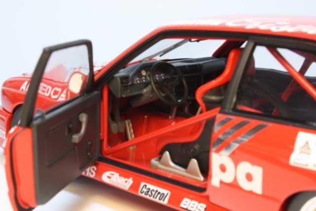 Bmw M3 e30 1:18 minichamps