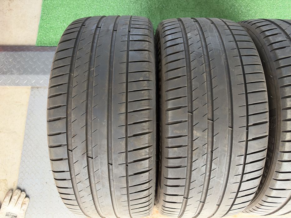 4бр. Летни Гуми С Борд 255/40R/20 -MICHELIN Pilot Sport- *EV+T0*- DOT:1723- 5.4мм.+5.0мм.