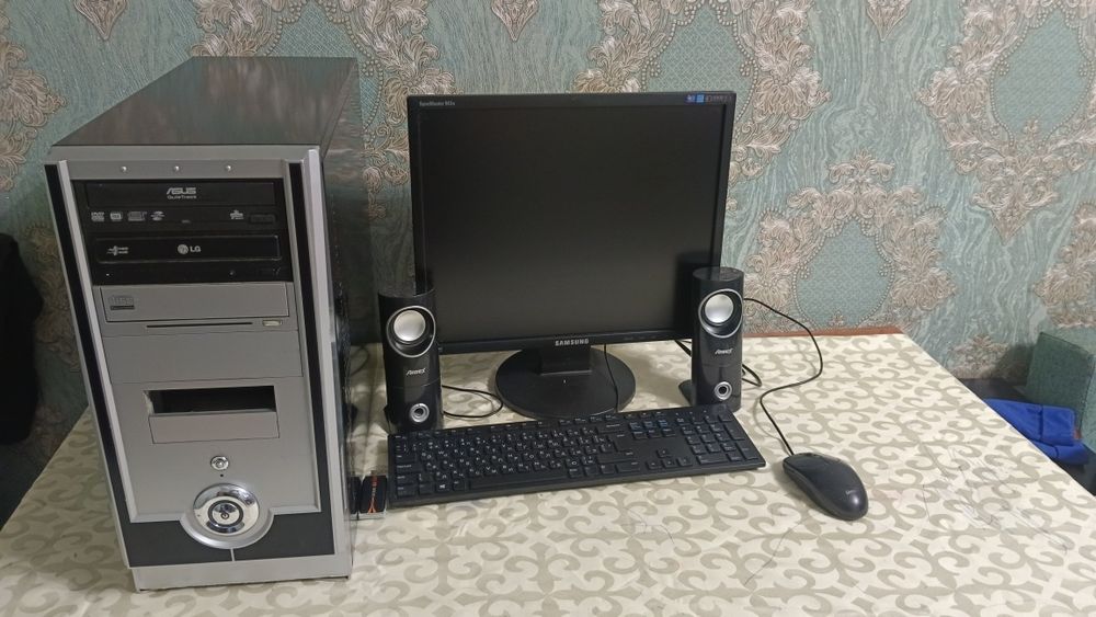 Комплект компьютер