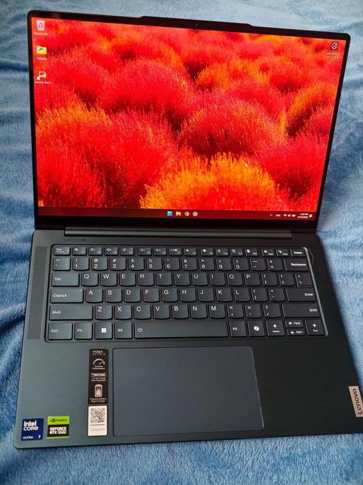 Lenovo Yoga Pro 7, Ultra 7 155h, RTX 4050, 32GB, 2.5К OLED в гаранция