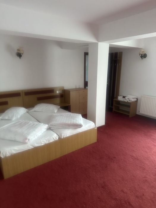 Casa de inchiriat  termen lung sau vanzare Moieciu Brasov