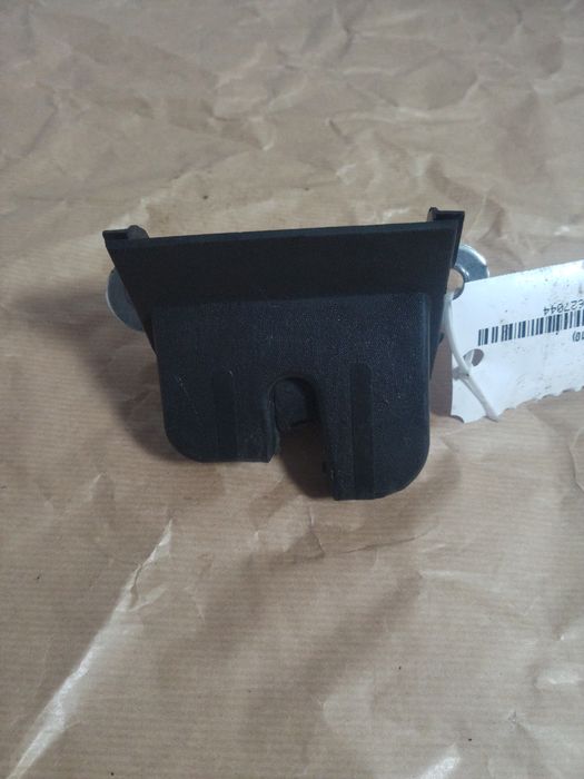 Broasca haion spate Seat Ibiza 2010 6J4827505