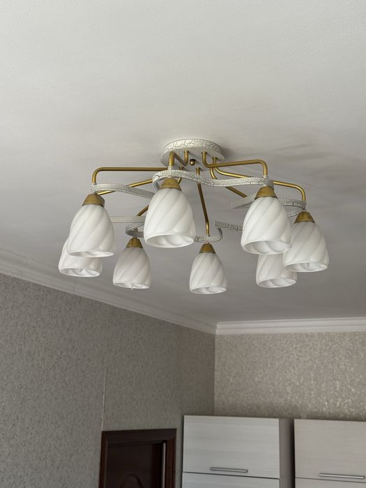 Люстры, детский гарнитур