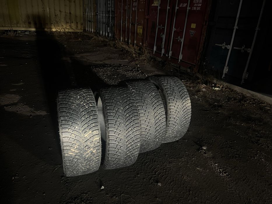 Michelin X-Ice North 4 шипы