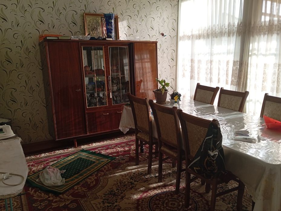 Uchtepada uy sotigʻadi