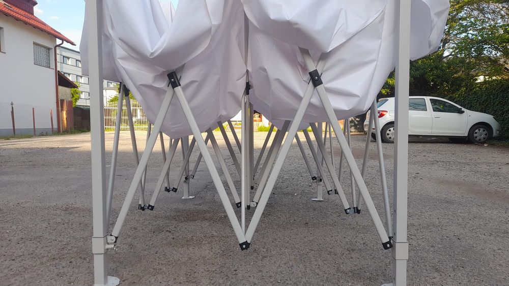 Corturi ,pavilioane pt evenimente