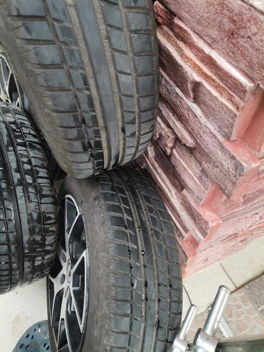 Гуми с джанти 15x6 1/2 JJ 185/60R15 Seat Ibiza 4бр.